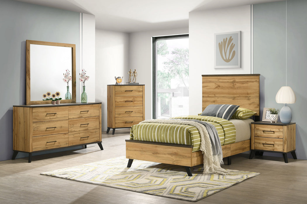 Kaywood 4 & 5 Pc Bedroom Set Full, E.King, Queen & Twin