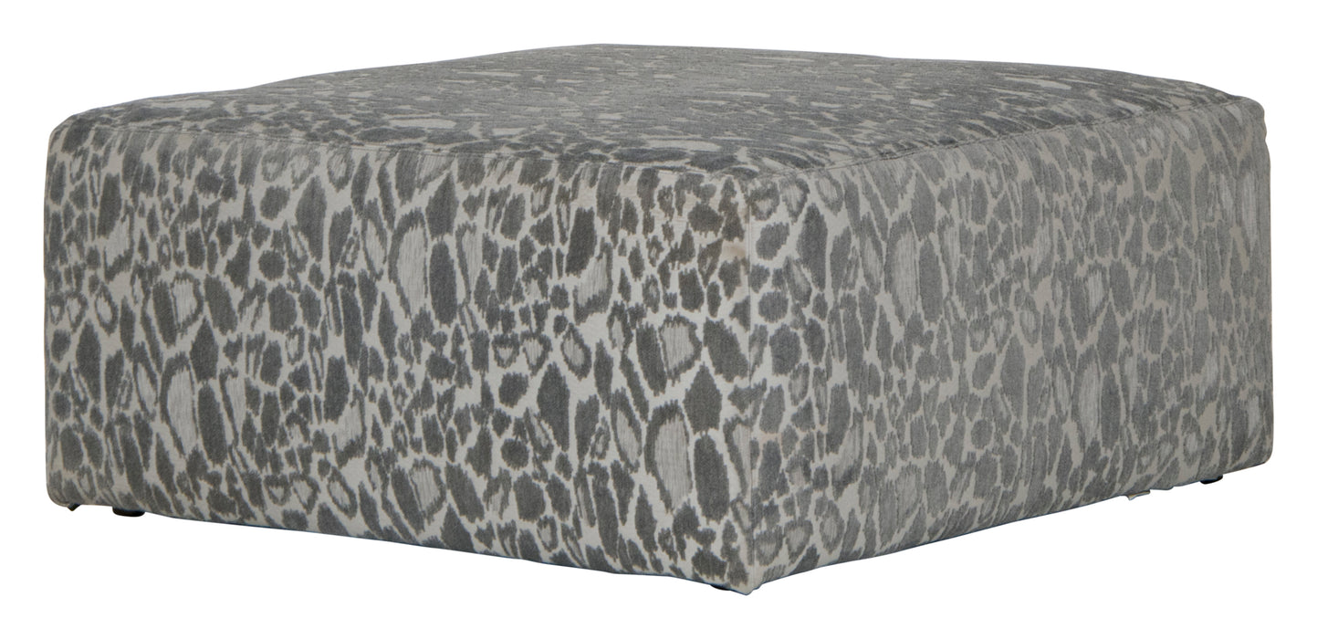 Lamar Cocktail Ottoman