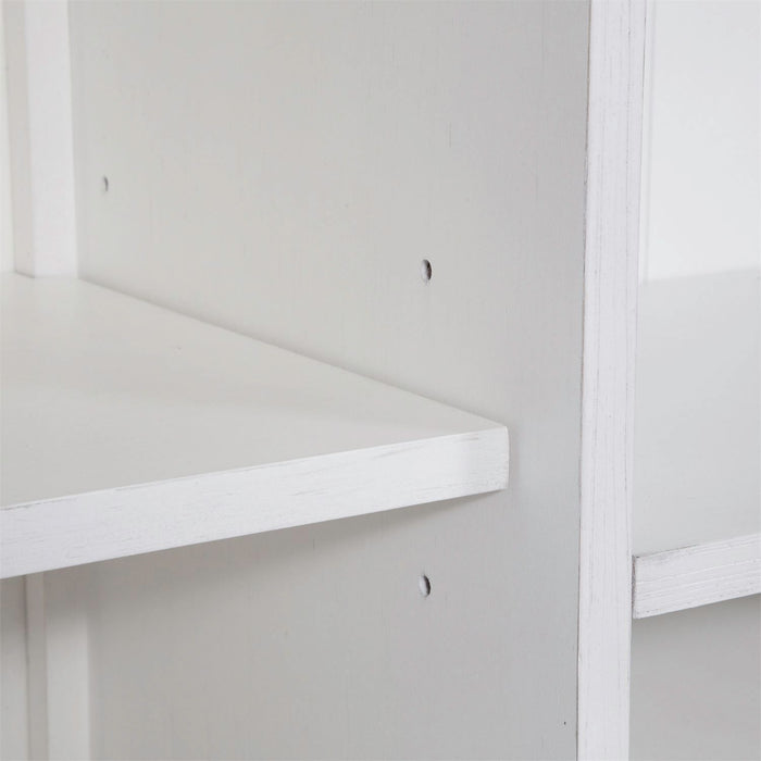 Allyson Park Credenza & Hutch