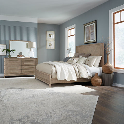 Brentwood Queen Panel Bed, Dresser & Mirror image