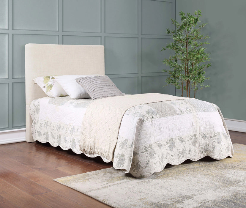 Pirro Headboard