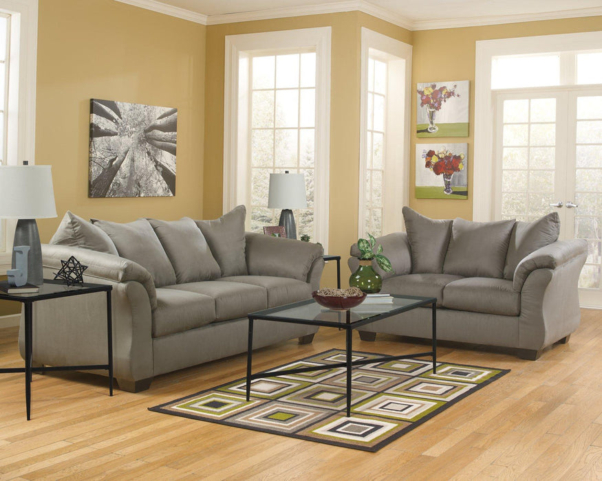 Darcy Loveseat