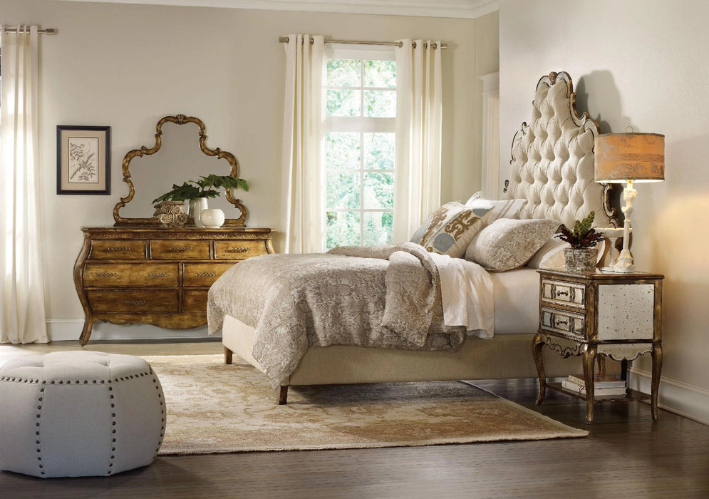 Sanctuary Queen Tufted Bed - Bling
