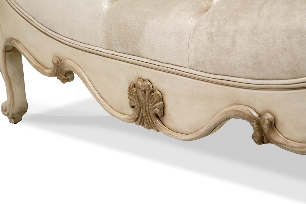 Platine de Royale Bed Bench in Champagne