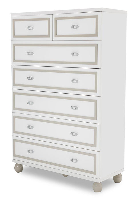 Sky Tower 7 Drawer Chest in White Cloud image